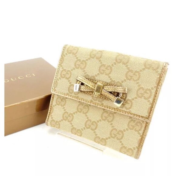 AUTHENTICITY GUARANTEED Gucci Wallet Purse Bifold GG Beige Gold Woman Used - Picture 1 of 6